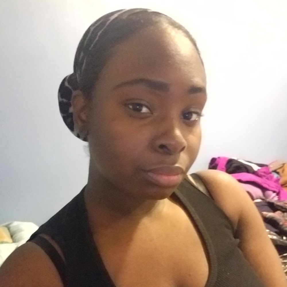 Meet your Posher, Shadiqua